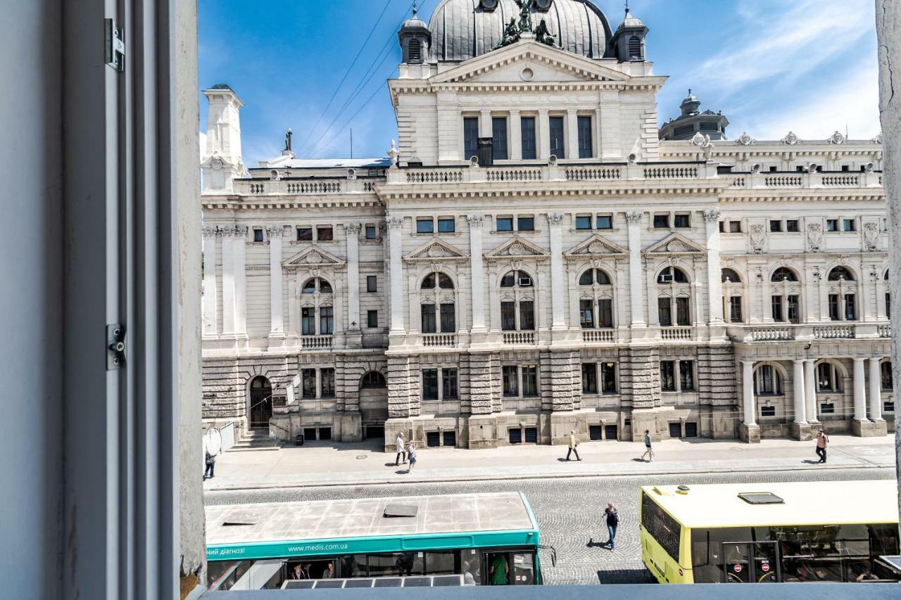 Opera House Apartment 3 Lvov Exteriér fotografie