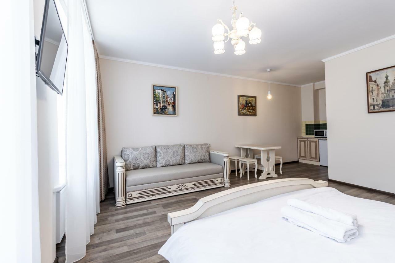 Opera House Apartment 3 Lvov Exteriér fotografie