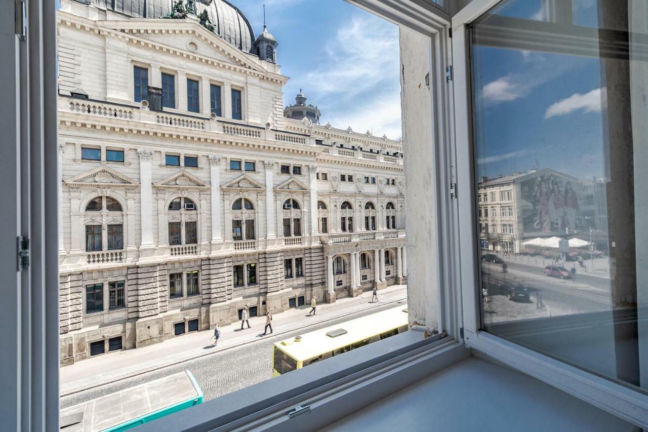 Opera House Apartment 3 Lvov Exteriér fotografie